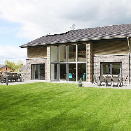 Villa Thormarcon Am Plauer See Fuer 18 Gaeste, Sauna, Pool Lenz Dış mekan fotoğraf